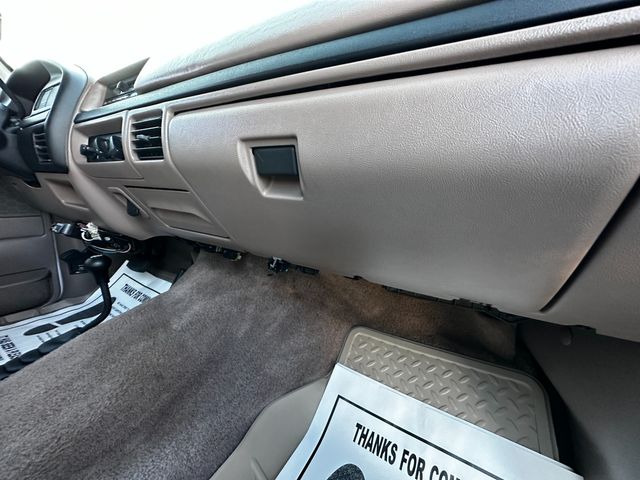 1997 Ford F-350 XLT CCLB