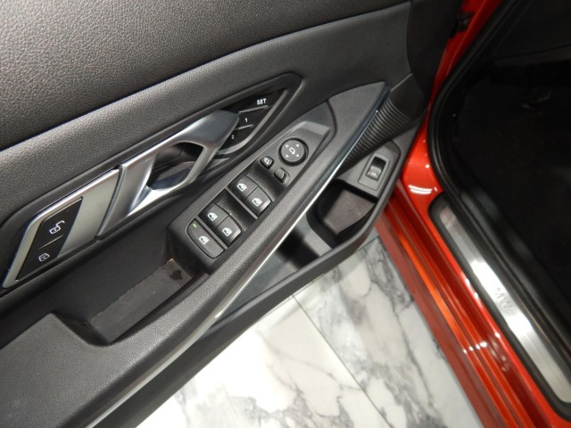 2021 BMW 3 Series 330i xDrive AWD
