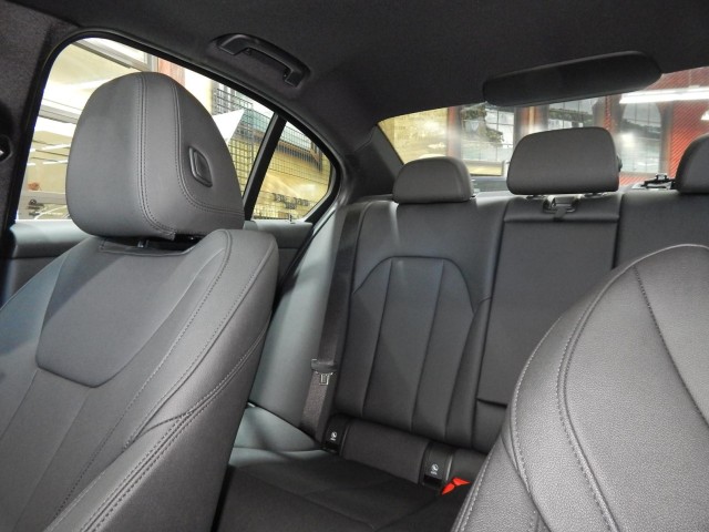 2021 BMW 3 Series 330i xDrive AWD
