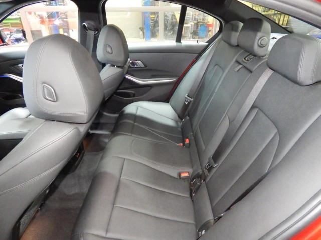 2021 BMW 3 Series 330i xDrive AWD