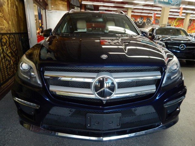 2015 Mercedes-Benz GL-Class GL 550 4MATIC