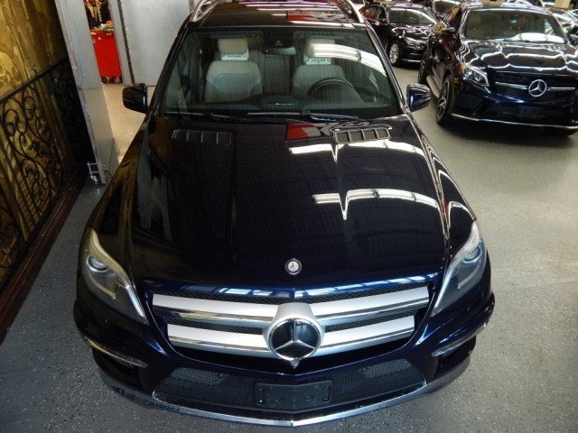 2015 Mercedes-Benz GL-Class GL 550 4MATIC