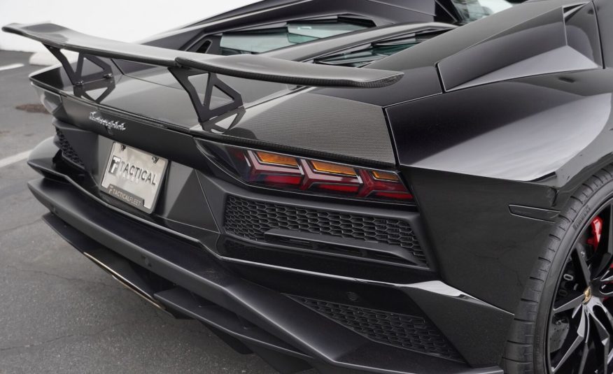 2019 Lamborghini Aventador LP 740-4 S