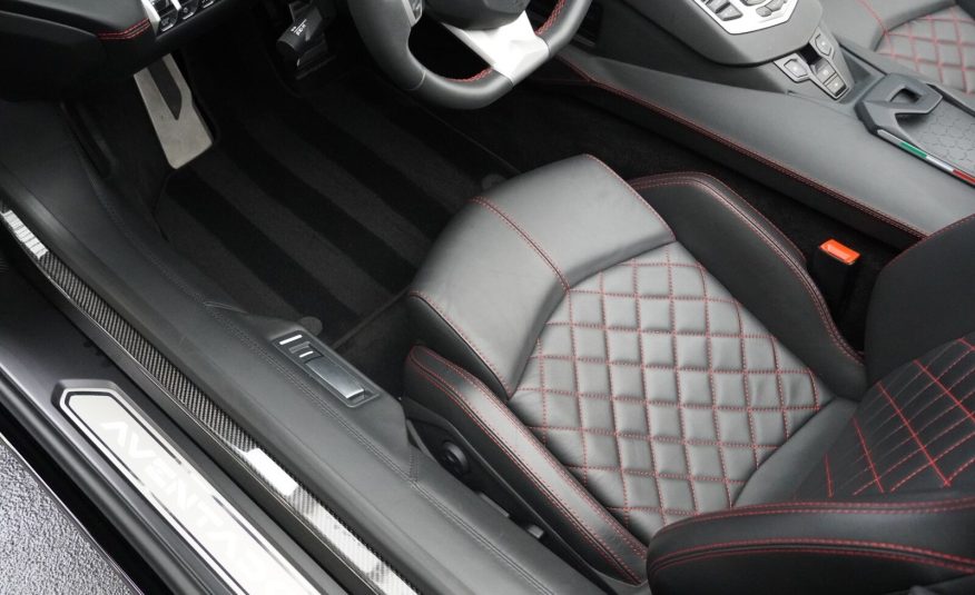 2019 Lamborghini Aventador LP 740-4 S