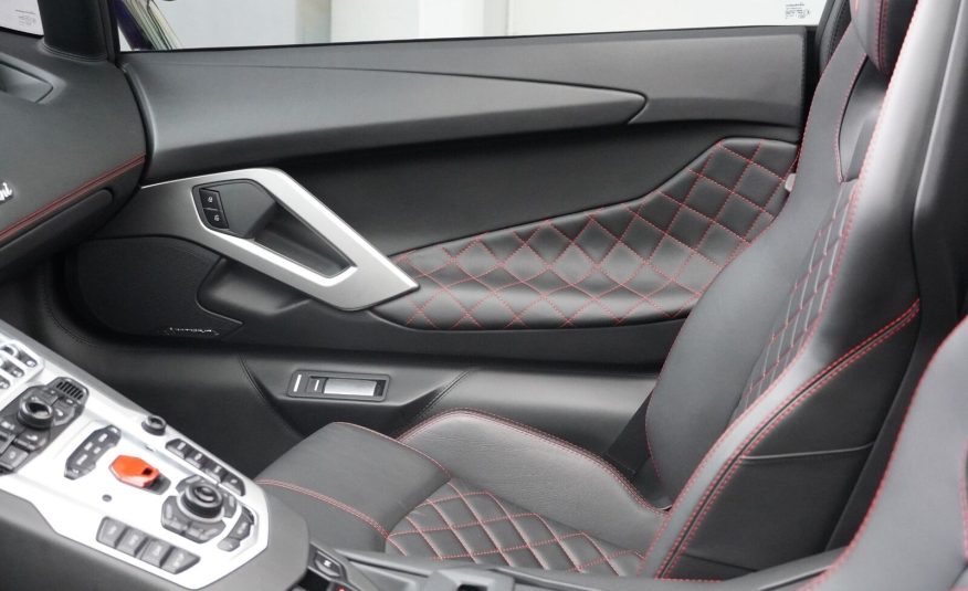 2019 Lamborghini Aventador LP 740-4 S
