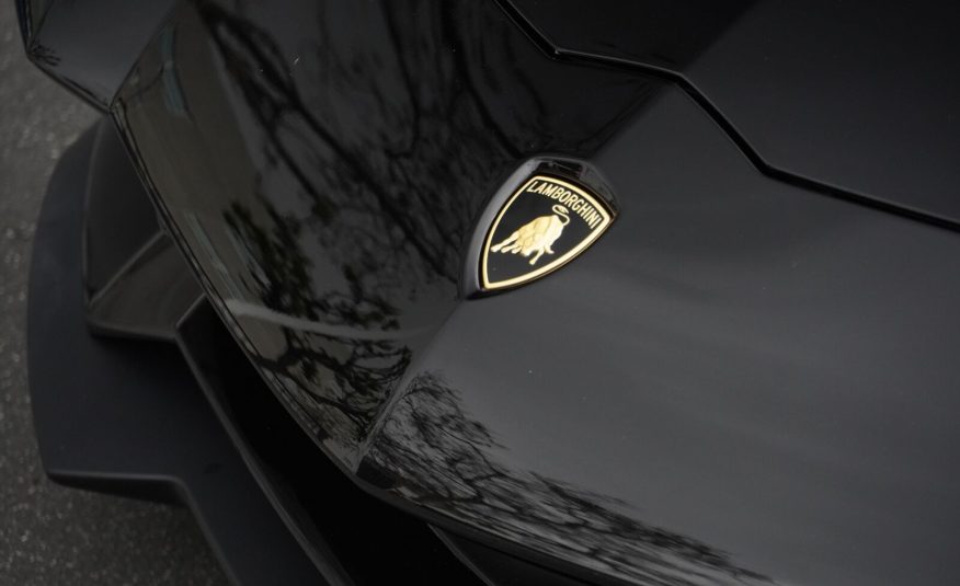 2019 Lamborghini Aventador LP 740-4 S