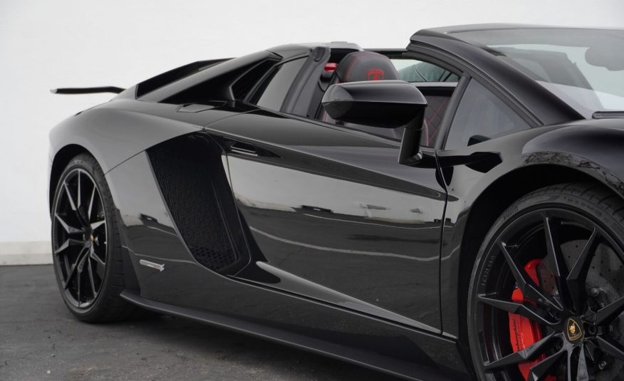 2019 Lamborghini Aventador LP 740-4 S