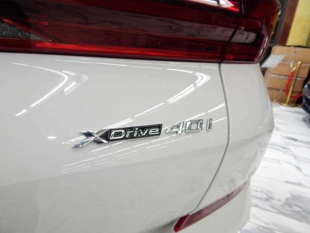 2021 BMW X6 xDrive40i AWD