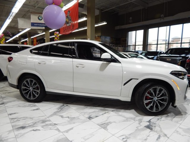2021 BMW X6 xDrive40i AWD
