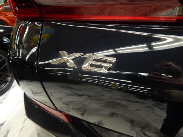 2021 BMW X6 xDrive40i AWD