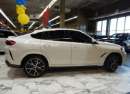 2022 BMW X6 xDrive40i AWD