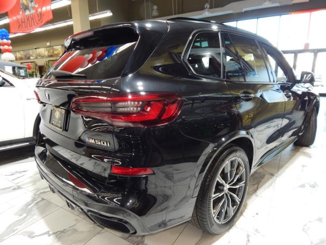 2021 BMW X5 M50i AWD