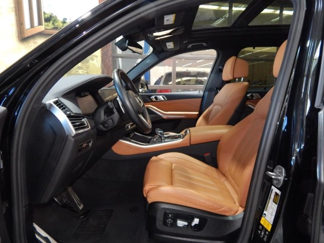 2021 BMW X5 M50i AWD