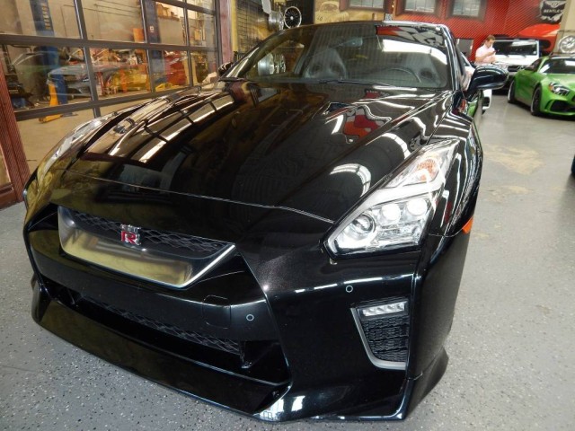 2020 Nissan GT-R Premium