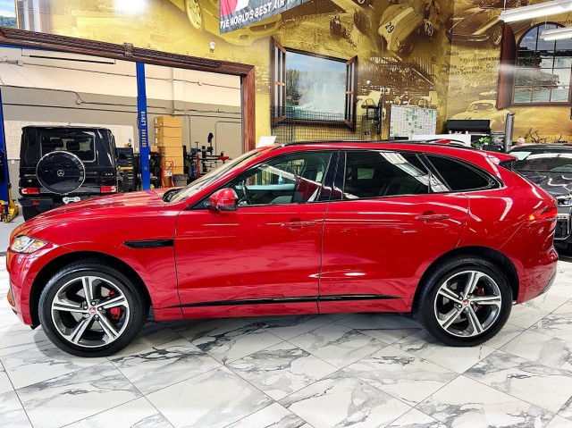 2019 Jaguar F-PACE S AWD