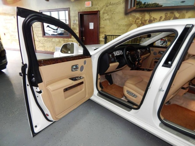2017 Rolls-Royce Ghost