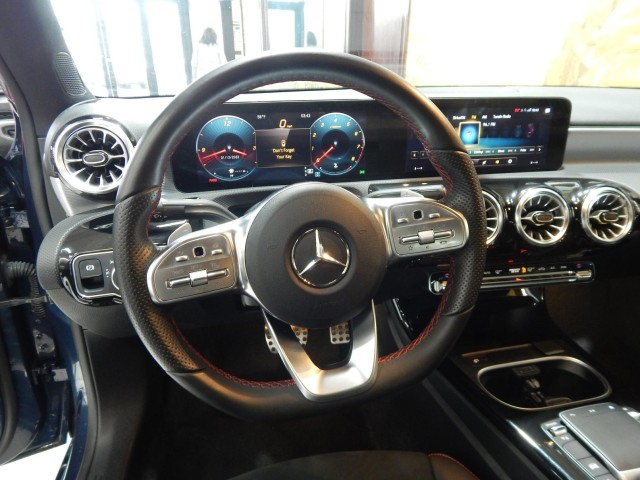 2022 Mercedes-Benz A-Class A 220 4MATIC