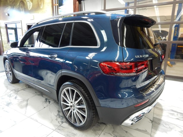 2021 Mercedes-Benz GLB GLB 250 4MATIC
