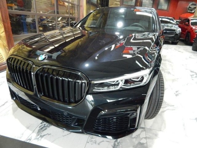 2022 BMW 7 Series 750i xDrive AWD