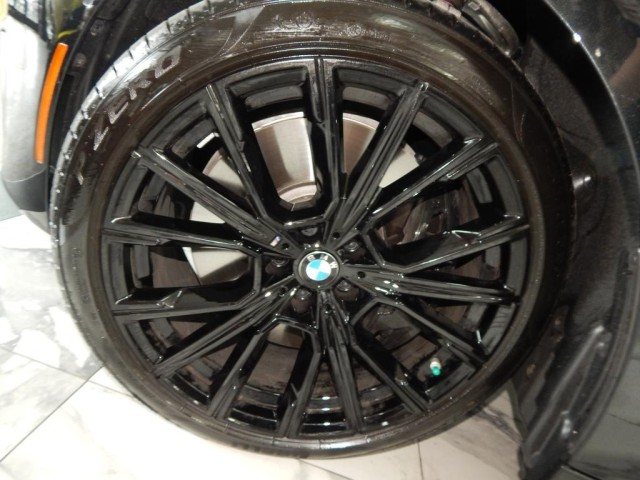 2022 BMW 7 Series 750i xDrive AWD