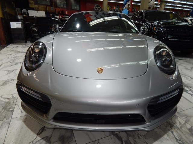 2017 Porsche 911 Turbo S AWD