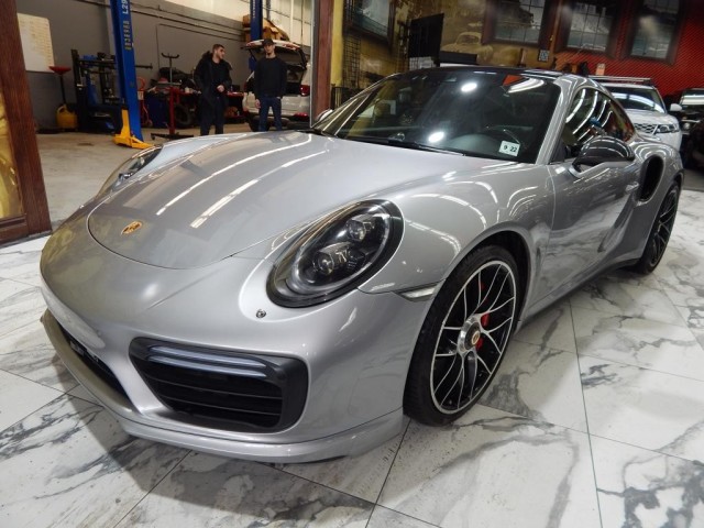 2017 Porsche 911 Turbo S AWD