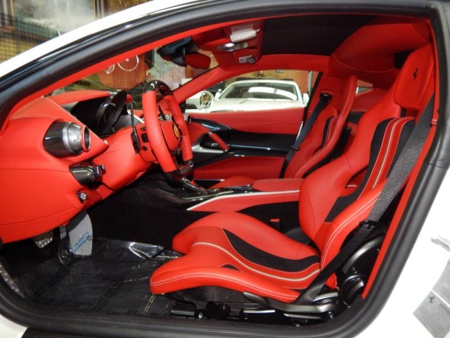 2020 Ferrari 812 Superfast