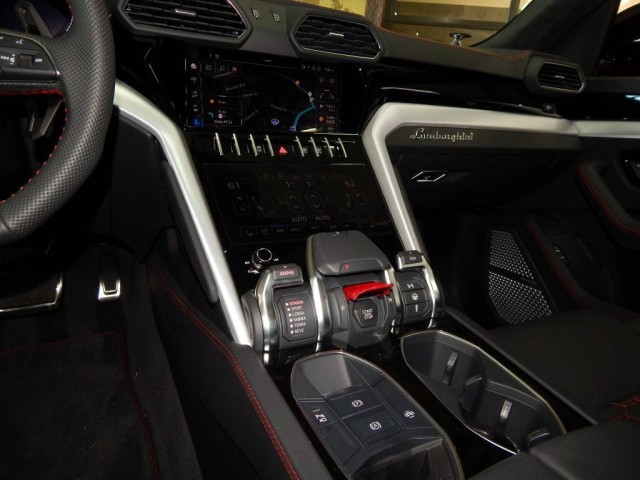 2020 Lamborghini Urus