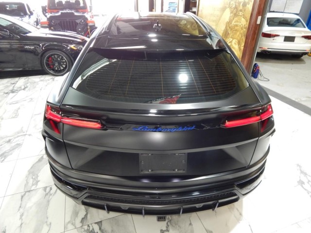 2020 Lamborghini Urus AWD