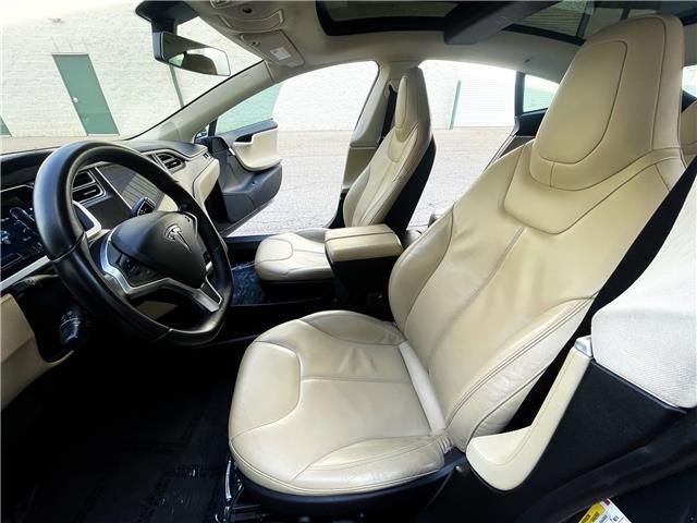 2013 Tesla Model S 85