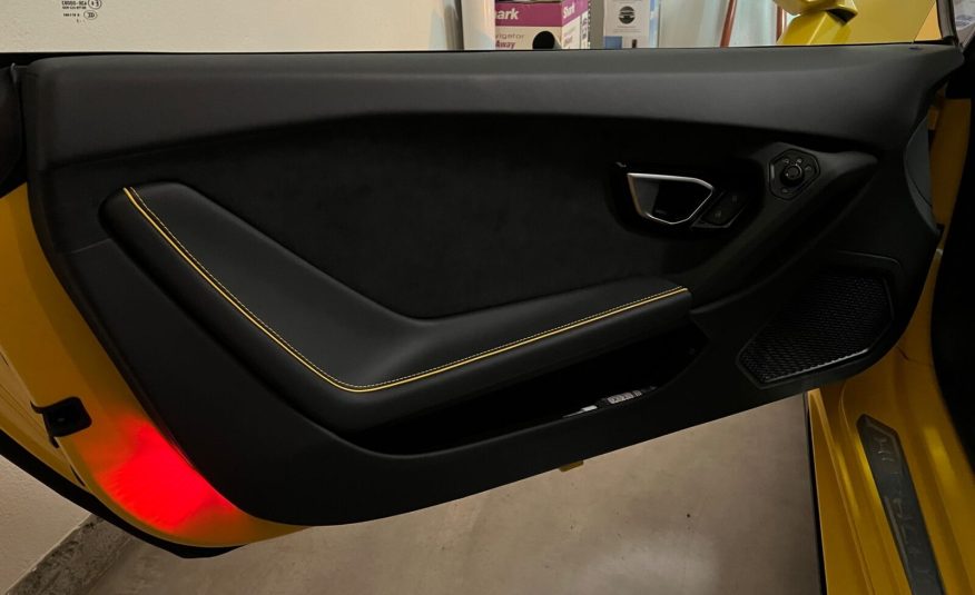 2022 Lamborghini Huracan EVO