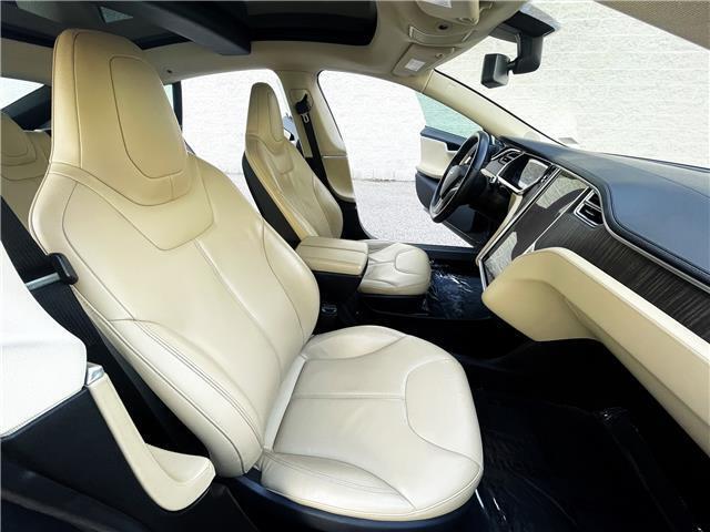 2013 Tesla Model S 85