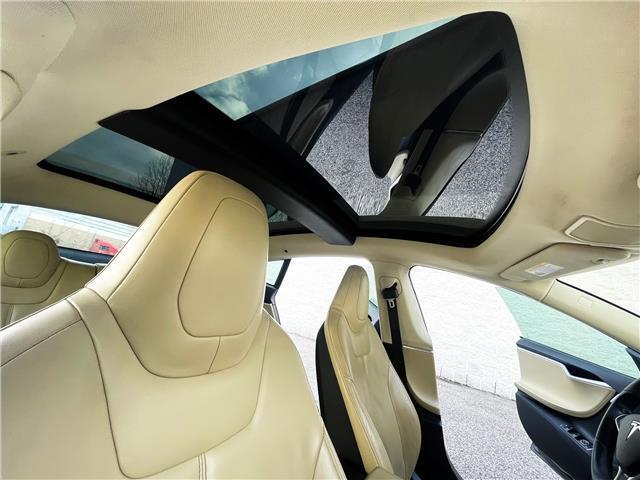 2013 Tesla Model S 85
