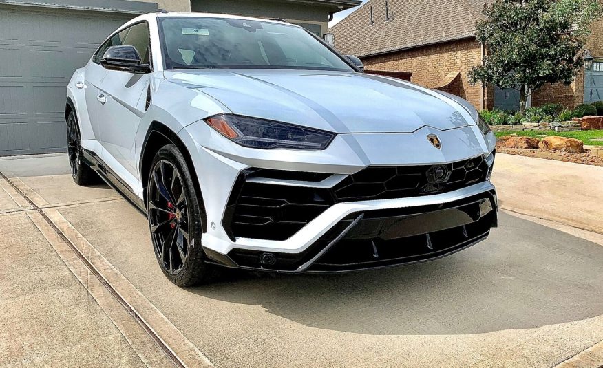 2022 Lamborghini Urus