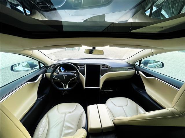 2013 Tesla Model S 85