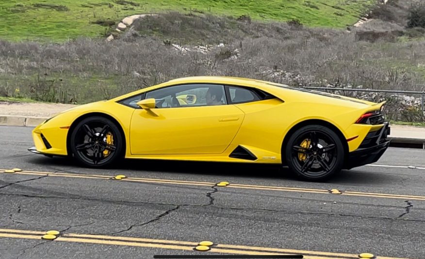2022 Lamborghini Huracan EVO
