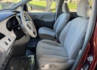 2014 Toyota Sienna LE