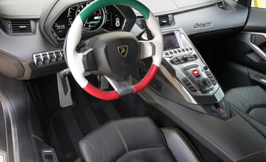 2012 Lamborghini Aventador LP 700-4