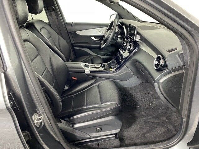 2017 Mercedes-Benz GLC GLC 300