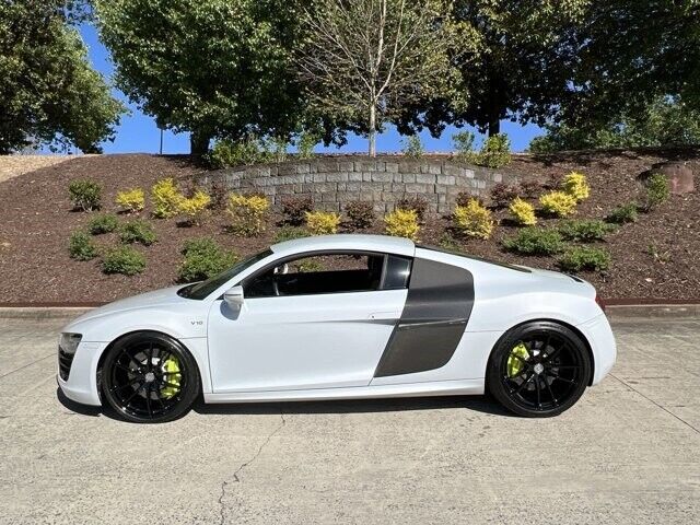 2014 Audi R8 V10 Twin Turbo Coupe!