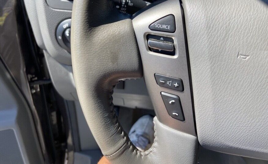 2014 Nissan NV SL
