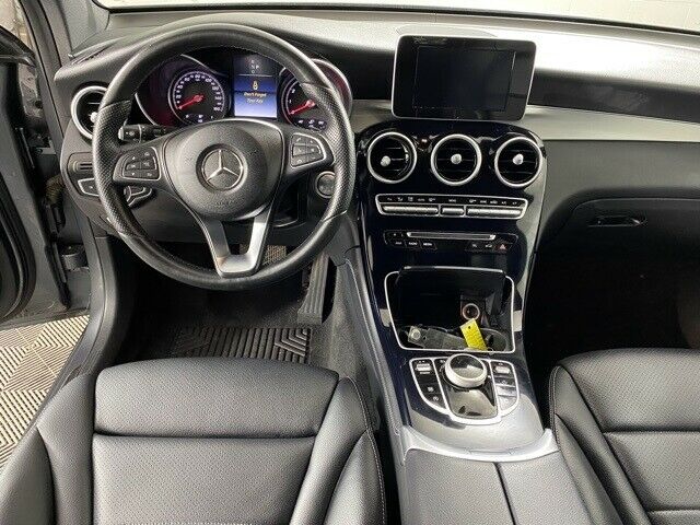 2017 Mercedes-Benz GLC GLC 300