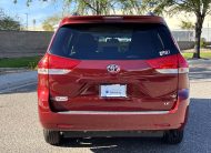 2014 Toyota Sienna LE
