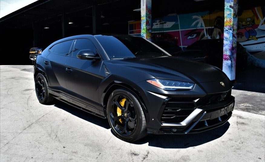 2019 Lamborghini Urus Sport Utility 4D