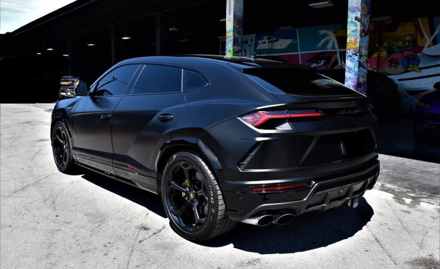 2019 Lamborghini Urus Sport Utility 4D