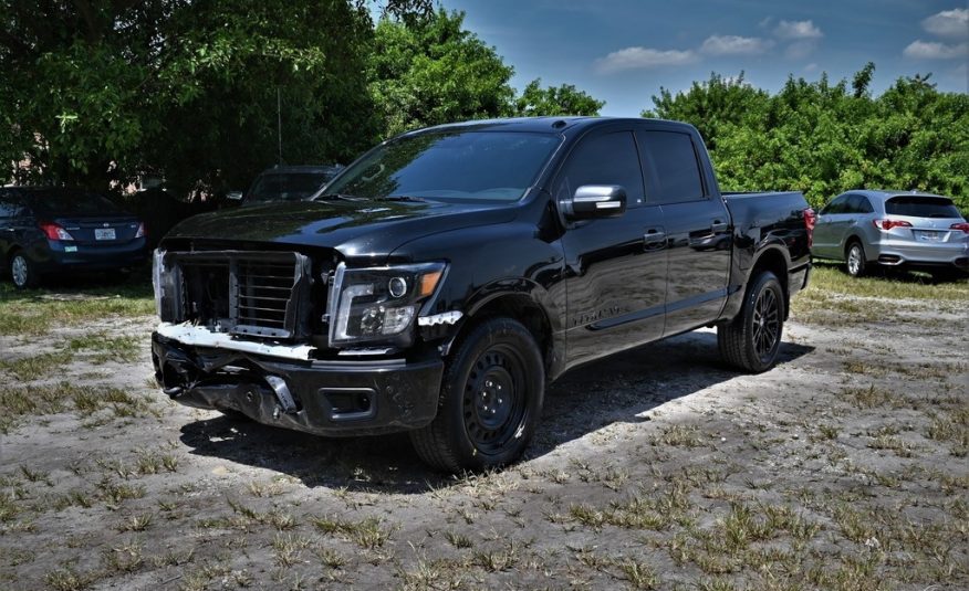 2018 Nissan Titan SV