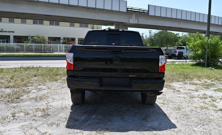 2018 Nissan Titan SV