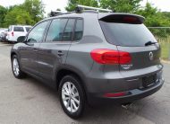 2015 Volkswagen Tiguan SE