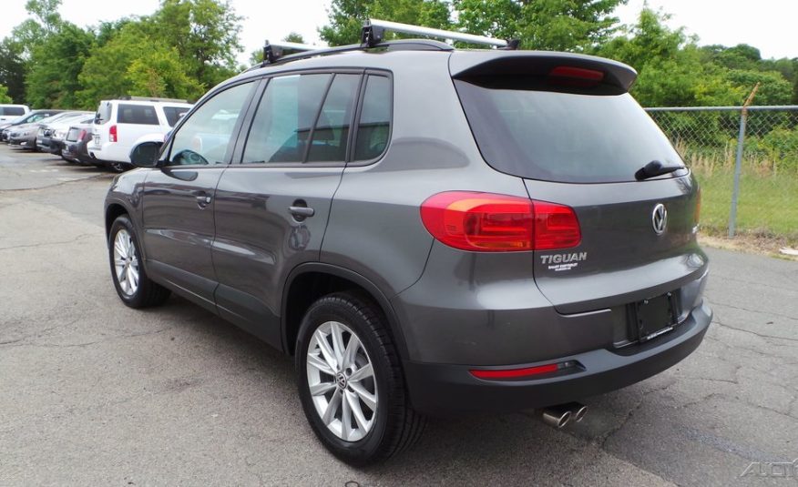 2015 Volkswagen Tiguan SE