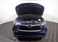 2020 Toyota Highlander LE